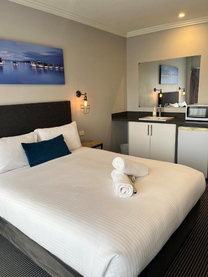Merewether 4* Newcastle